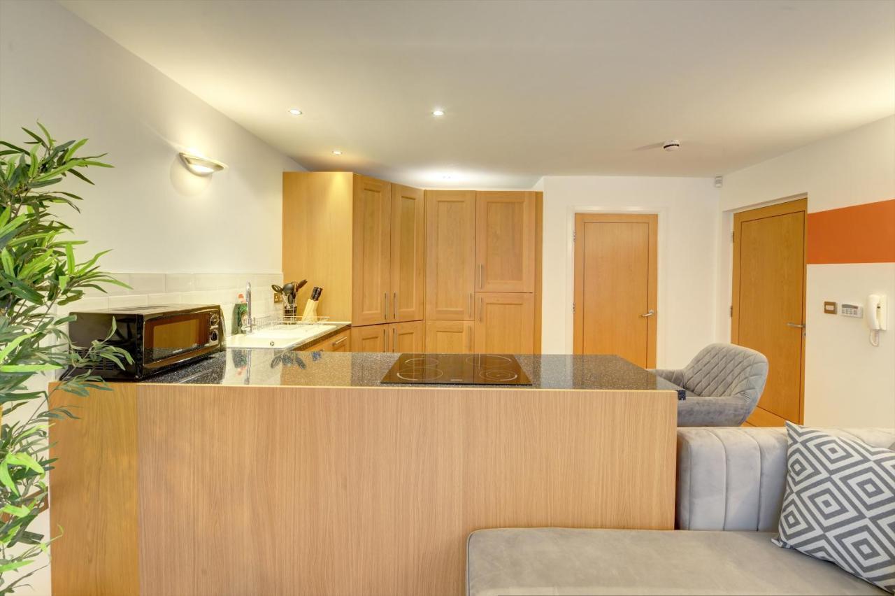 City Centre, 2 Bedroom, Secured Parking, 3 King Bed, Wifi Sleep 6 Guest Comfortable On Three King Size Beds, Jewellery Quarter , Birmingham City Centre , Allocated Secured Parking Exteriér fotografie