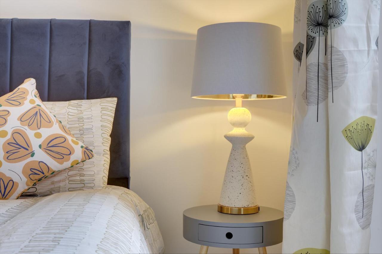 City Centre, 2 Bedroom, Secured Parking, 3 King Bed, Wifi Sleep 6 Guest Comfortable On Three King Size Beds, Jewellery Quarter , Birmingham City Centre , Allocated Secured Parking Exteriér fotografie